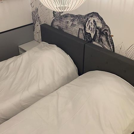 Appartement Luxueux Climatise Avec Terrasse, 6 Couchages - 17Eme Arrondissement De Paris Clichy Exterior photo